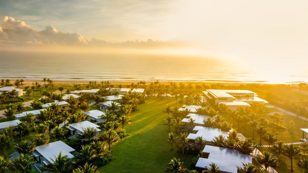 Maia Quy Nhơn Beach Resort