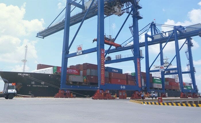 Cảng hiệp phước nhà bè