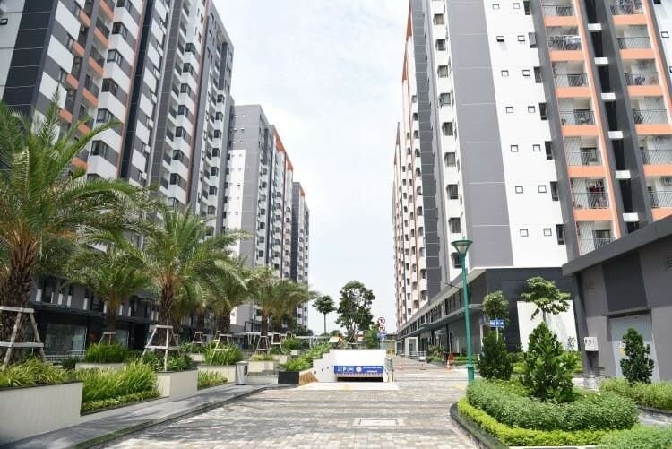 Chung cư trên đường Xa Lộ Hà Nội