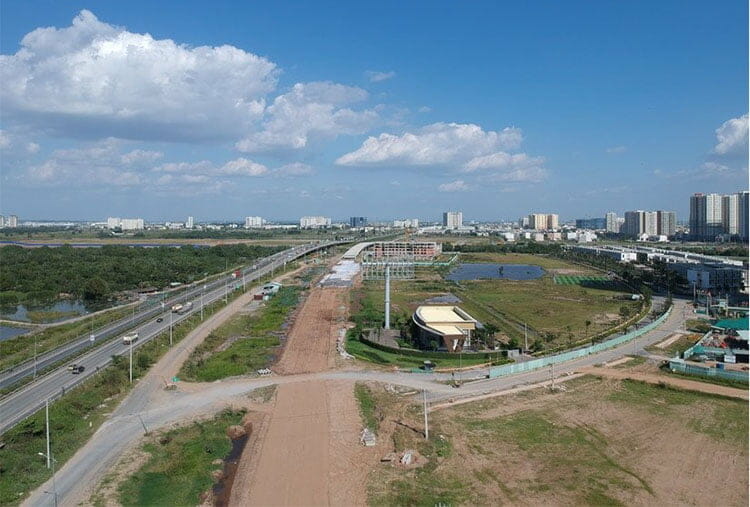 Đường song hành cao tốc quận 2