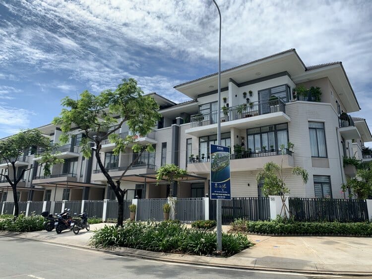 Nhà phố biệt thự Nhà Bè