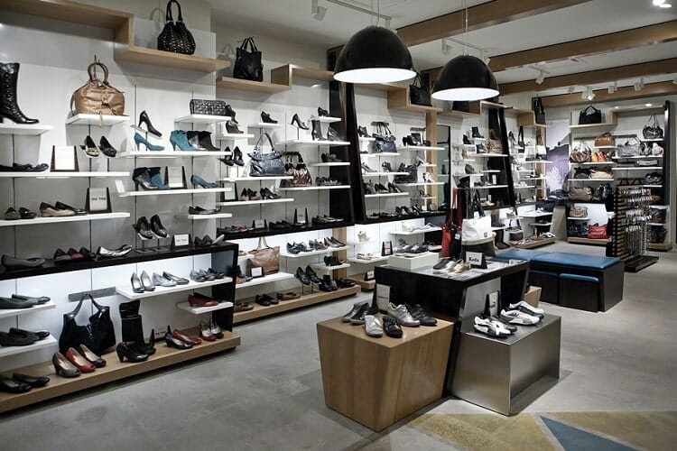 điều khoản hợp đồng thuê mặt bằng